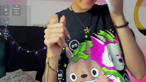 Snapshot of bonniecute_ chatting on 02-04-25, 11:27   online show from 02-04-25, 11:27