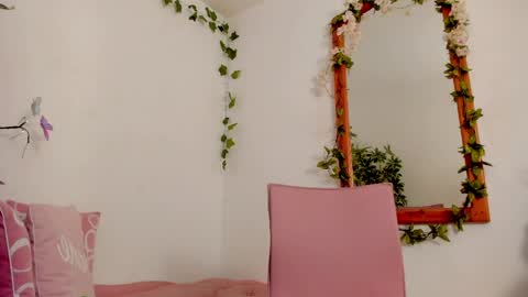   online show from 04-08-26, 07:47