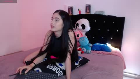 bonny_bonss online show from 04-09-26, 08:36