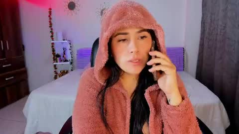 Snapshot of bonny_greylm chatting on 06-07-26, 07:34 sofia online show from 06-07-26, 07:34
