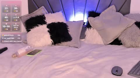 Snapshot of bonny_shine599 chatting on 12-16-24, 10:18 Bonny Shine online show from 12-16-24, 10:18