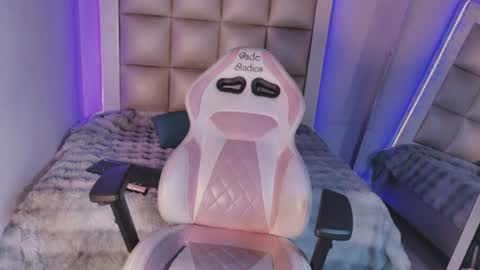 Snapshot of bonnyloo chatting on 07-10-26, 02:52 bonnyloo online show from 07-10-26, 02:52