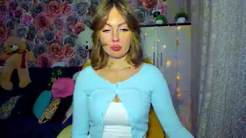 Snapshot of bonybenessy chatting on 12-28-24, 07:11 Mira online show from 12-28-24, 07:11