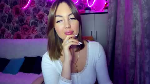 Snapshot of bonybenessy chatting on 02-12-25, 08:29 Mira online show from 02-12-25, 08:29