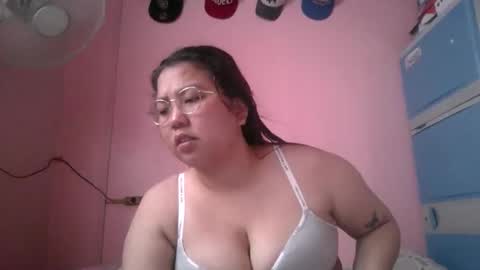 MommyMarie-Singlemom of 2. online show from 05-15-26, 05:36