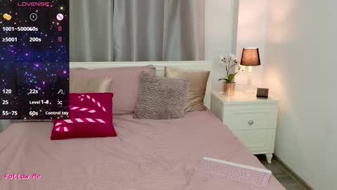 Snapshot of boobsiemilaa chatting on 09-09-25, 05:56 Mila online show from 09-09-25, 05:56