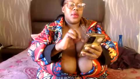 boobsqueen46k online show from 06-23-26, 11:08