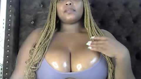 Snapshot of boobvherry chatting on 04-30-26, 07:04 boobvherry online show from 04-30-26, 07:04