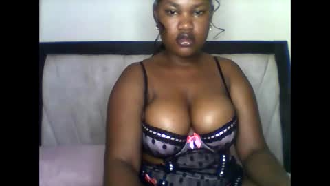 Snapshot of boobylicious012 chatting on 05-04-26, 07:37 boobylicious012 online show from 05-04-26, 07:37