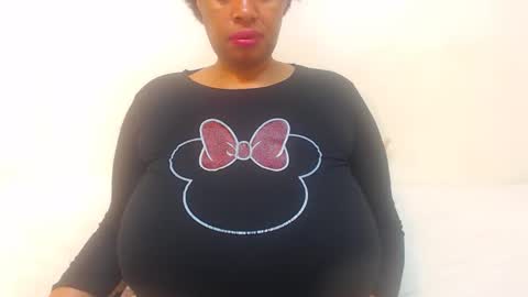 boobyqueen online show from 04-24-26, 08:50