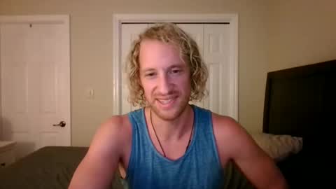 Snapshot of bookandbrawn chatting on 11-21-25, 02:43 BookAndBrawn online show from 11-21-25, 02:43