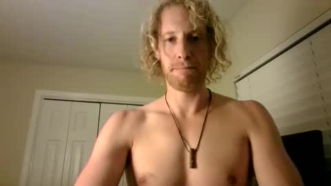 Snapshot of bookandbrawn chatting on 11-26-25, 02:34 BookAndBrawn online show from 11-26-25, 02:34