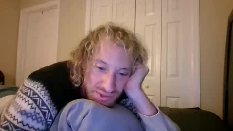 Snapshot of bookandbrawn chatting on 11-28-25, 02:14 BookAndBrawn online show from 11-28-25, 02:14