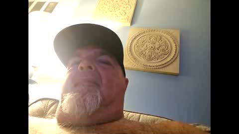 Snapshot of boolika chatting on 10-31-25, 11:28 Boolika online show from 10-31-25, 11:28