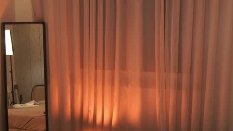 Snapshot of boootyfrytti chatting on 10-25-25, 07:30 boootyfrytti online show from 10-25-25, 07:30