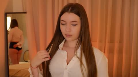 Snapshot of boootyfrytti chatting on 10-27-25, 09:19 boootyfrytti online show from 10-27-25, 09:19