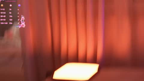 Snapshot of boootyfrytti chatting on 11-13-25, 09:36 boootyfrytti online show from 11-13-25, 09:36