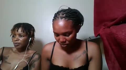 Snapshot of bootie_caramel chatting on 06-04-26, 12:44 bootie_caramel online show from 06-04-26, 12:44