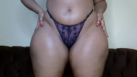 Snapshot of bootieshakess chatting on 01-20-25, 01:39 bootieshakess online show from 01-20-25, 01:39