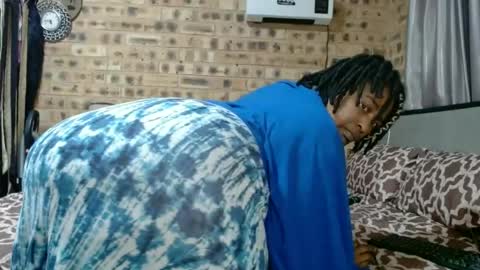 bootytwerkxxx online show from 08-05-26, 01:52