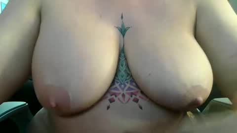 BoredCountryGirl online show from 05-18-26, 04:07