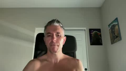 Snapshot of borisdm1976 chatting on 09-28-25, 05:18 borisdm1976 online show from 09-28-25, 05:18