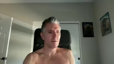 Snapshot of borisdm1976 chatting on 10-10-25, 06:18 borisdm1976 online show from 10-10-25, 06:18