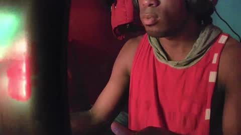 boss_playa98 online show from 10-26-25, 08:31