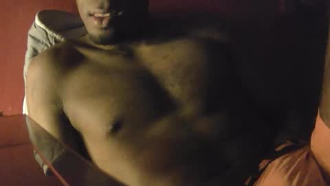 boss_playa98 online show from 12-14-25, 09:03