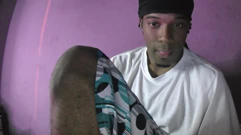 boss_playa98 online show from 04-06-26, 03:04