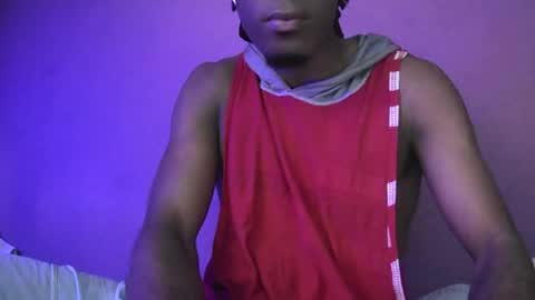 boss_playa98 online show from 04-15-26, 10:43