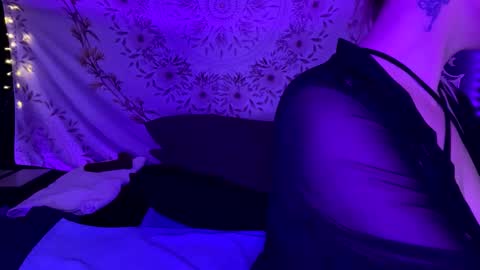 Snapshot of bossmomma chatting on 01-28-25, 05:11 BossMom online show from 01-28-25, 05:11