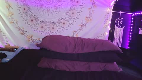 Snapshot of bossmomma chatting on 02-28-25, 08:50 BossMom online show from 02-28-25, 08:50