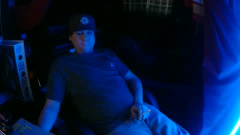 Snapshot of bowerboi1217 chatting on 12-03-25, 06:06 Bowerboi1217 online show from 12-03-25, 06:06