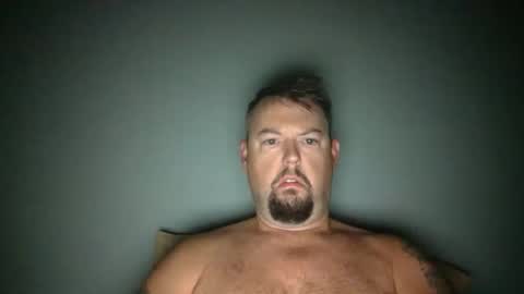 Snapshot of bowtieguy84 chatting on 11-10-25, 09:52 bowtieguy84 online show from 11-10-25, 09:52