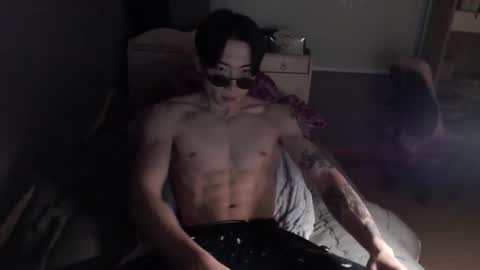 boxman556990 online show from 02-08-25, 08:09