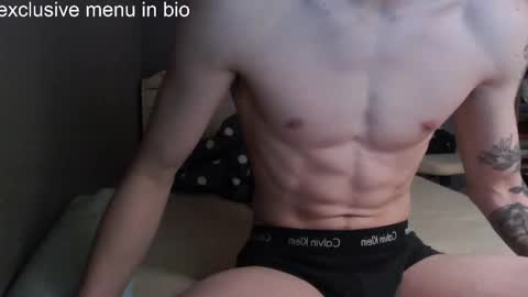 boxman556990 online show from 12-21-25, 05:14