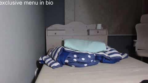 boxman556990 online show from 12-23-25, 10:57