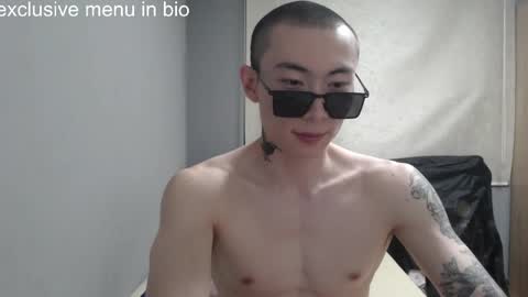 Snapshot of boxman556990 chatting on 06-03-26, 04:26 boxman556990 online show from 06-03-26, 04:26