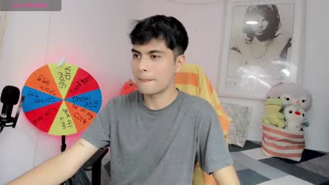 Aaron online show from 01-02-25, 06:56