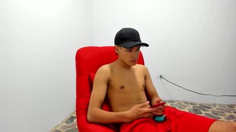 Snapshot of boy_cock_15 chatting on 10-14-25, 10:43 boy_cock_15 online show from 10-14-25, 10:43