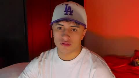 Snapshot of boy_nauthy chatting on 04-22-26, 10:44 boy_nauthy online show from 04-22-26, 10:44
