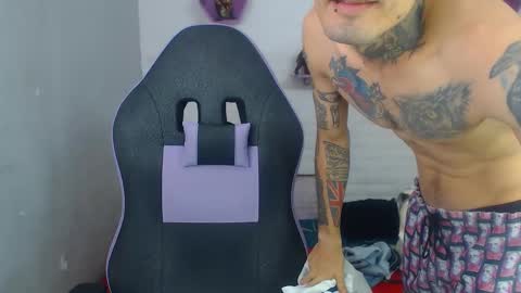 boy_tatto77 online show from 12-22-25, 07:00