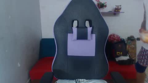 boy_tatto77 online show from 01-05-26, 06:00