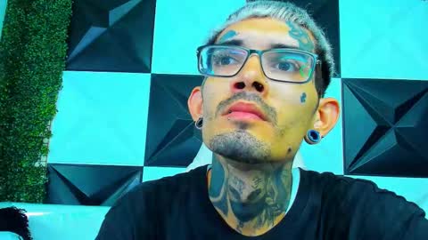 boy_tatto77 online show from 02-21-26, 07:15