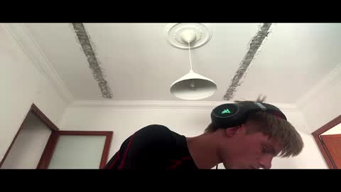 boyblondhetero online show from 05-28-26, 12:02