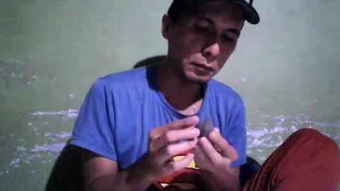 Boy online show from 02-09-25, 02:06