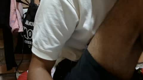 Boy online show from 09-30-25, 04:23