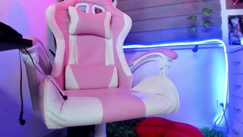 Snapshot of boyhornysex55 chatting on 10-27-25, 01:42 boyhornysex55 online show from 10-27-25, 01:42