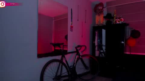 miguel  online show from 02-05-25, 03:34